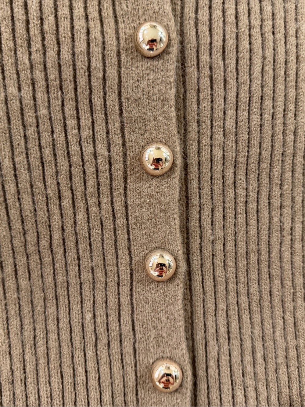 Commense ‘Split Cardigan’ Taupe Ribbed Gold-Button Cardigan - Picture 3 of 6